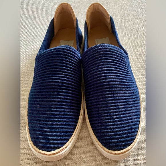 UGG Sammy - Picture 10 of 13